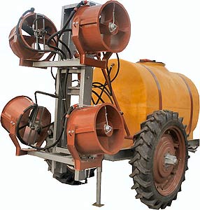 Опрыскиватель прицепной садовый малообъемный Виктория ОПС-2000