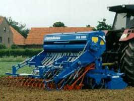 Сеялка рядовая навесная Lemken DKA
