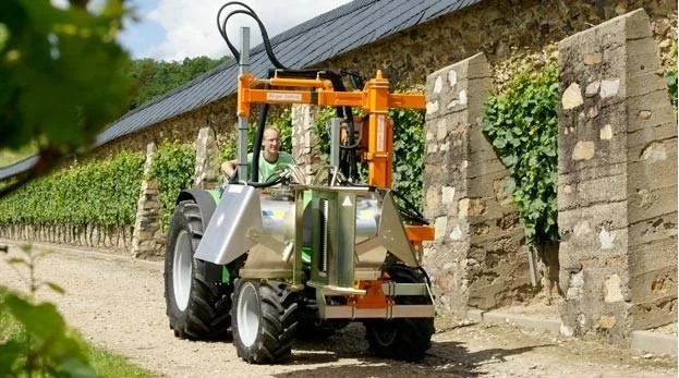 Фото листоудалителя Binger Seilzug EB 490 портального