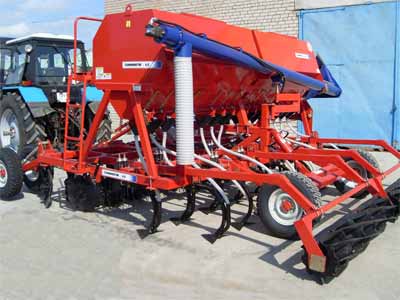 Комплекс посевной комбинированный Агромастер Agrator DK-2,4 ... DK-9,8 Комплекс посевной комбинированный Агромастер Agrator DK-2,4 ... DK-9,8