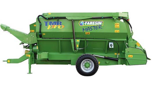 Кормосмеситель прицепной горизонтальный Faresin Master 700 ... 1700