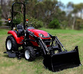 Трактор Case IH Maxxfarm 25 / Maxxfarm 30