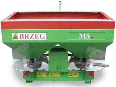 Разбрасыватель удобрений двухдисковый Unia MS 400/MS 500
