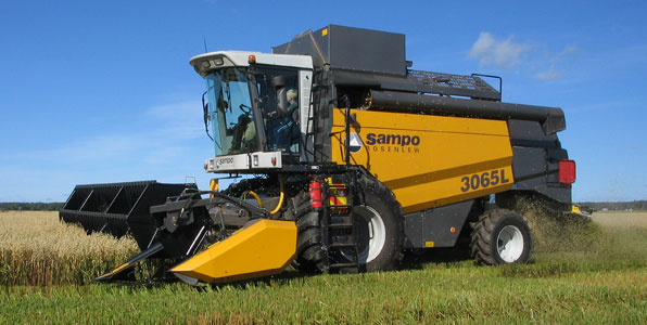 Комбайн зерноуборочный Sampo SR 3045C / 3065L / 3085 Superior