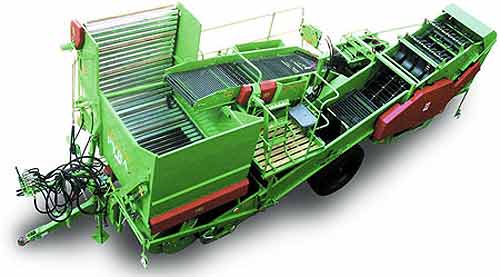 Комбайн картофелеуборочный однорядный UNIA Pyra 2000 / 3000
