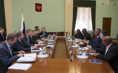 Россия и Нигерия обсудили актуальные вопросы торгово-экономического сотрудничества