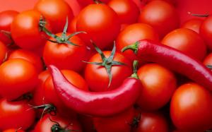 Ученые предложили вывести помидоры со вкусом перца чили