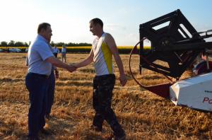 В Ростовской области намолотили первый миллион зерна