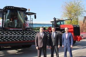 Министр по промышленности и АПК Евразийской экономической комиссии посетил Ростсельмаш