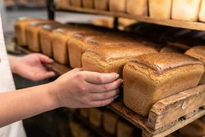 В Курской области подписали постановление о мерах по стабилизации цен на хлеб