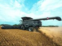 Обзор крупногабаритного зерноуборочного комбайна IDAEL компания AGCO