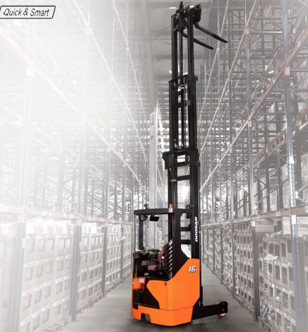 Электро-вилочный погрузчик DOOSAN ричтрак BR25-25JW Электро-вилочный погрузчик DOOSAN ричтрак BR25-25JW
