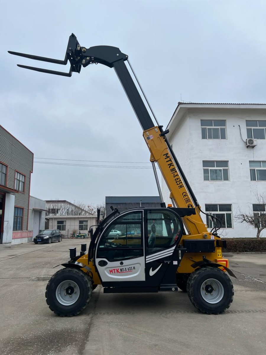 Телескопический погрузчик Manitou MLT 625 Телескопический погрузчик Manitou MLT 625