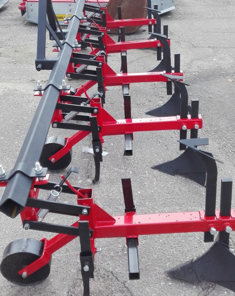 Полольник-окучник 4х рядный Польша Wirax (Виракс)