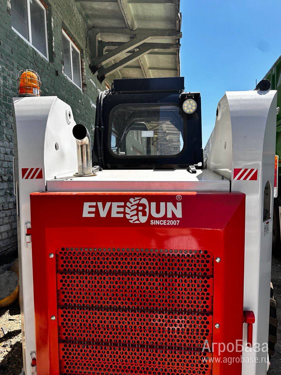 Мини-погрузчик Everun ERS60