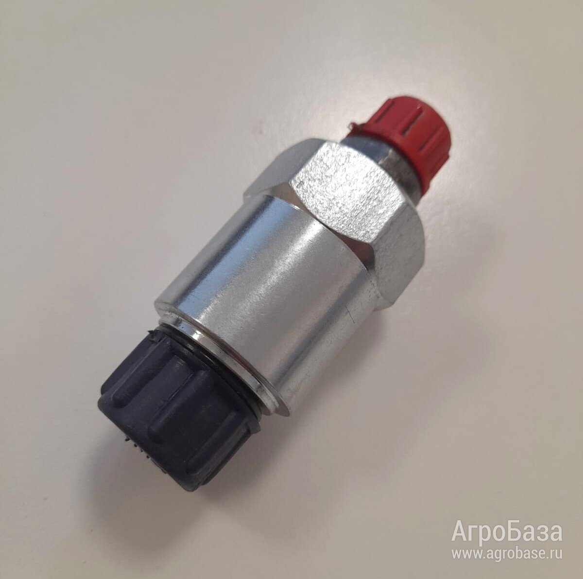 Штуцер (клапан) Claas 039389 (M22)
