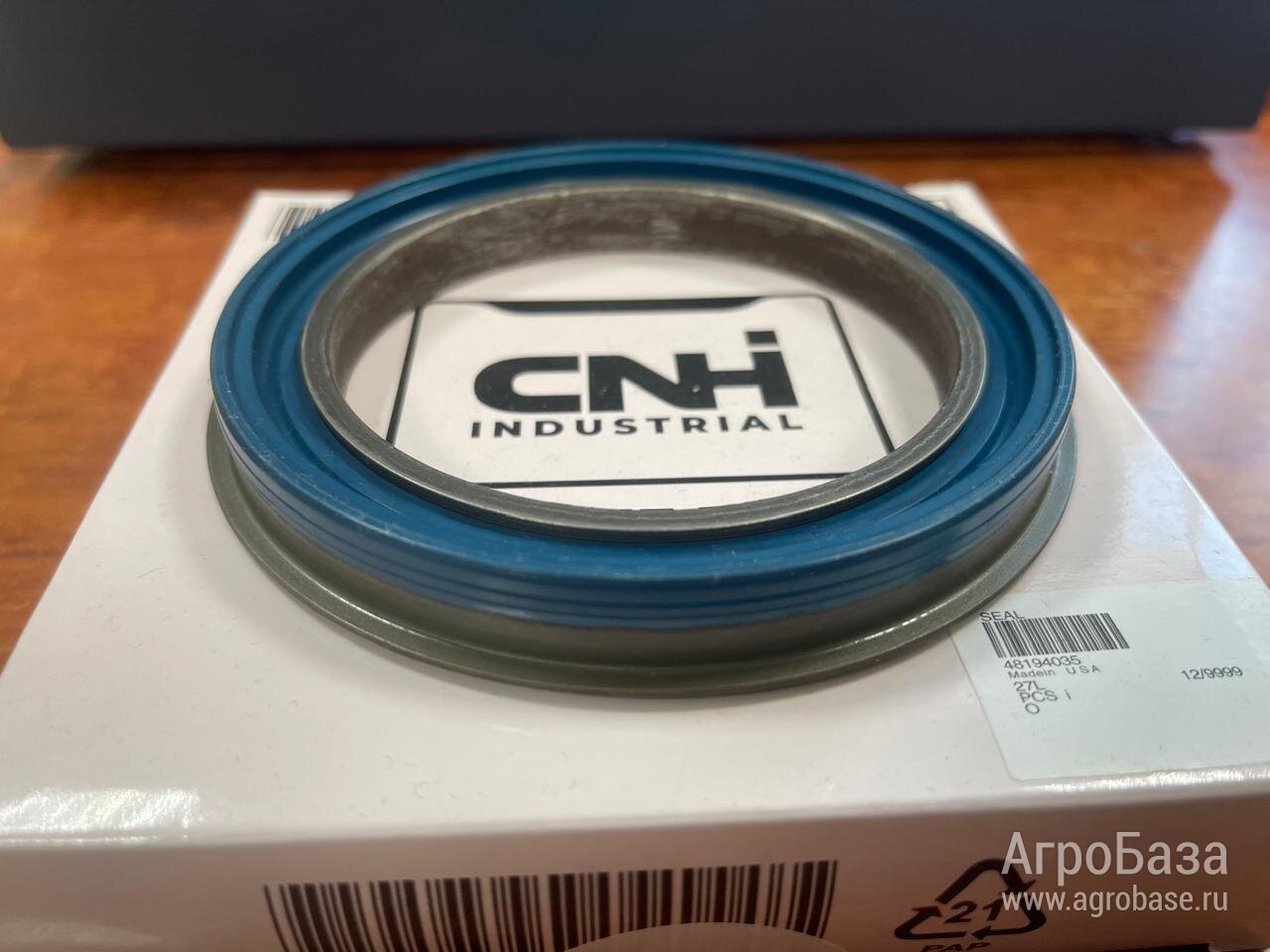 Сальник 48194035 / 87437009