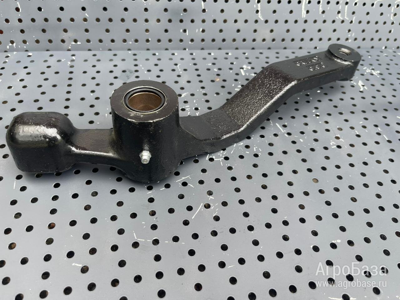 Рычаг колеса глубины GA21677 (GA7975- левый) (GA21676 - правый) GA7976 (KINZE)