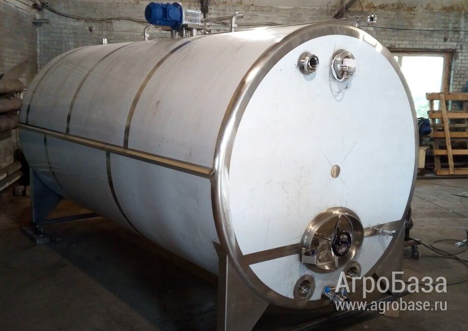 Танк горизонтальный с рубашкой 5000л