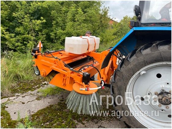 Навесная подметально-уборочная машина «Агафья-1»