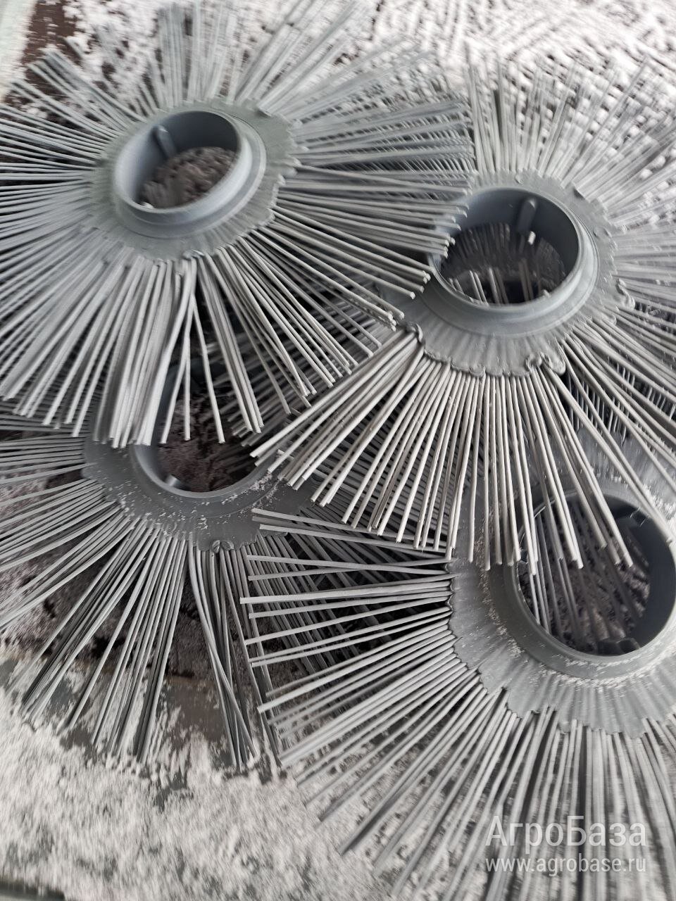 Диск щеточный 120х550 беспроставочный серый