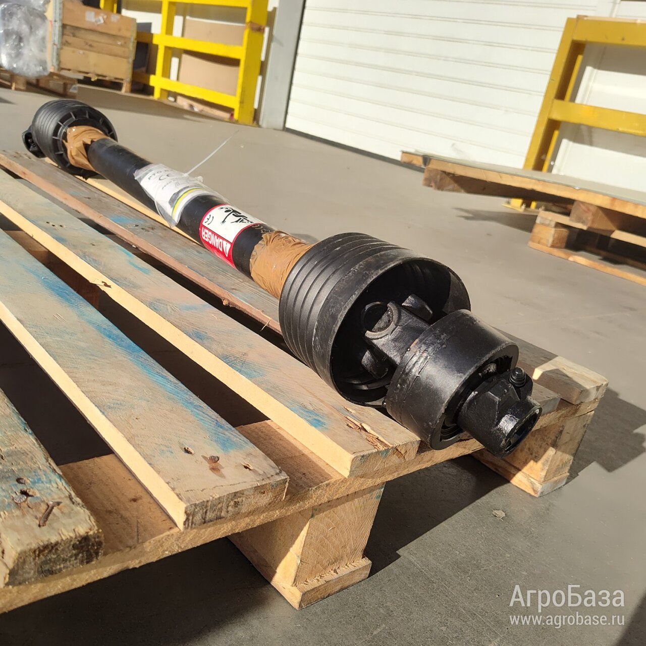 Карданный вал F08011715, F08011716 на сеялку с обгонной муфтой 8/6 6/6 или 8/8