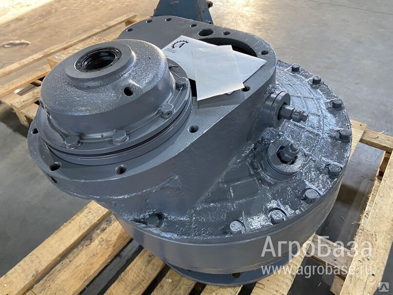 Редуктор бортовой правый ДЗ-98В1.61.00.280