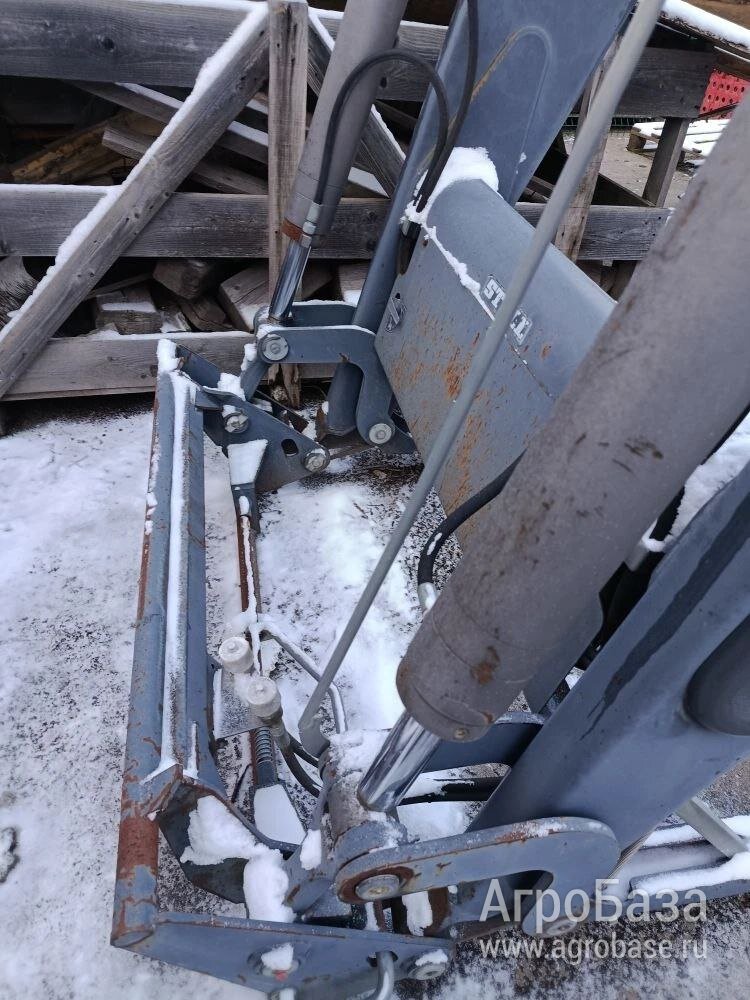 Погрузчик STOLL Штолль Robust FZ 80.1 на трактор John Deere 7830 7930 навесной