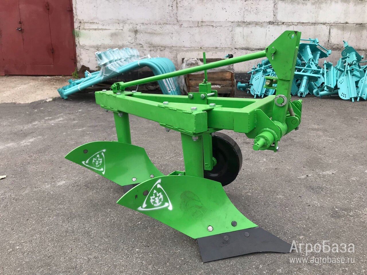 Плуг навесной двухкорпусной 2-20 Kerland, РБ (аналог Wirax)