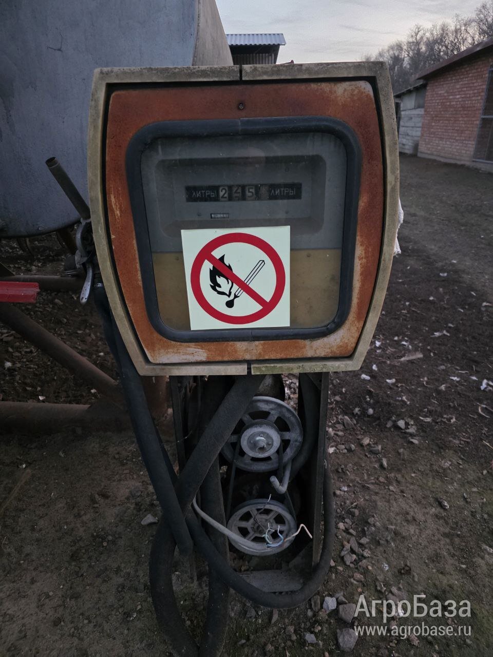 Колонка заправочная