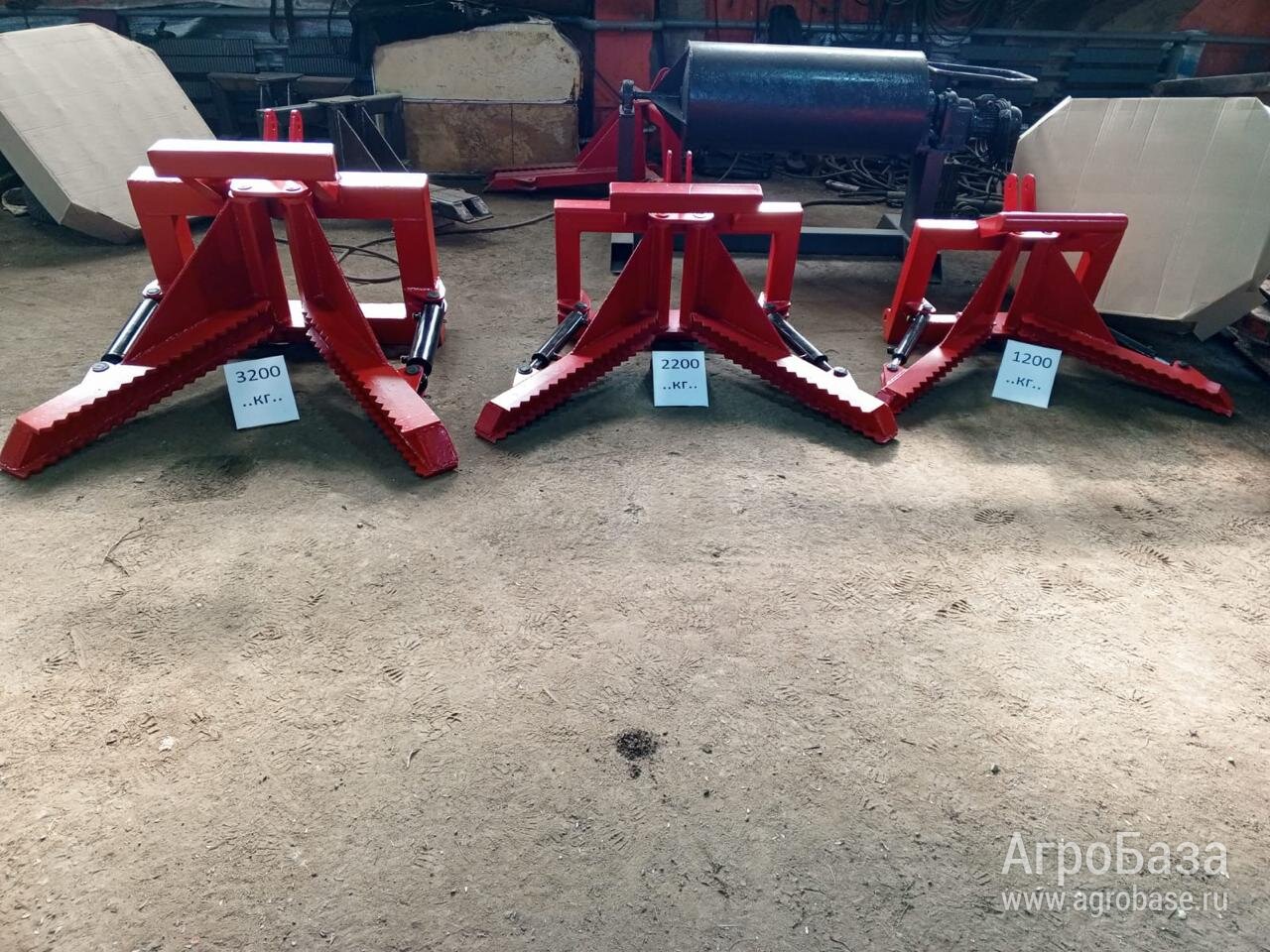 Корчеватель деревьев Крокодил для Т-40 и минитракторов Изготавливаем корчеватели деревьев под трактора МТЗ-82, МТЗ-1221, Т-150, К700, мини-тракторы типа т-40, телескопические погрузчики и фронтальные погрузчики.