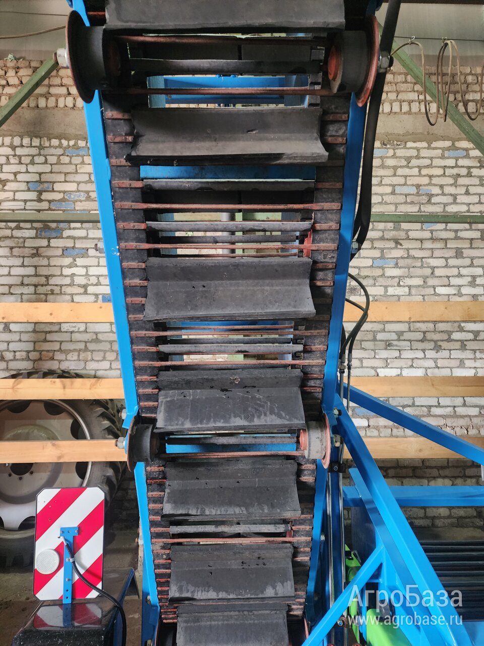 Луковый подборщик