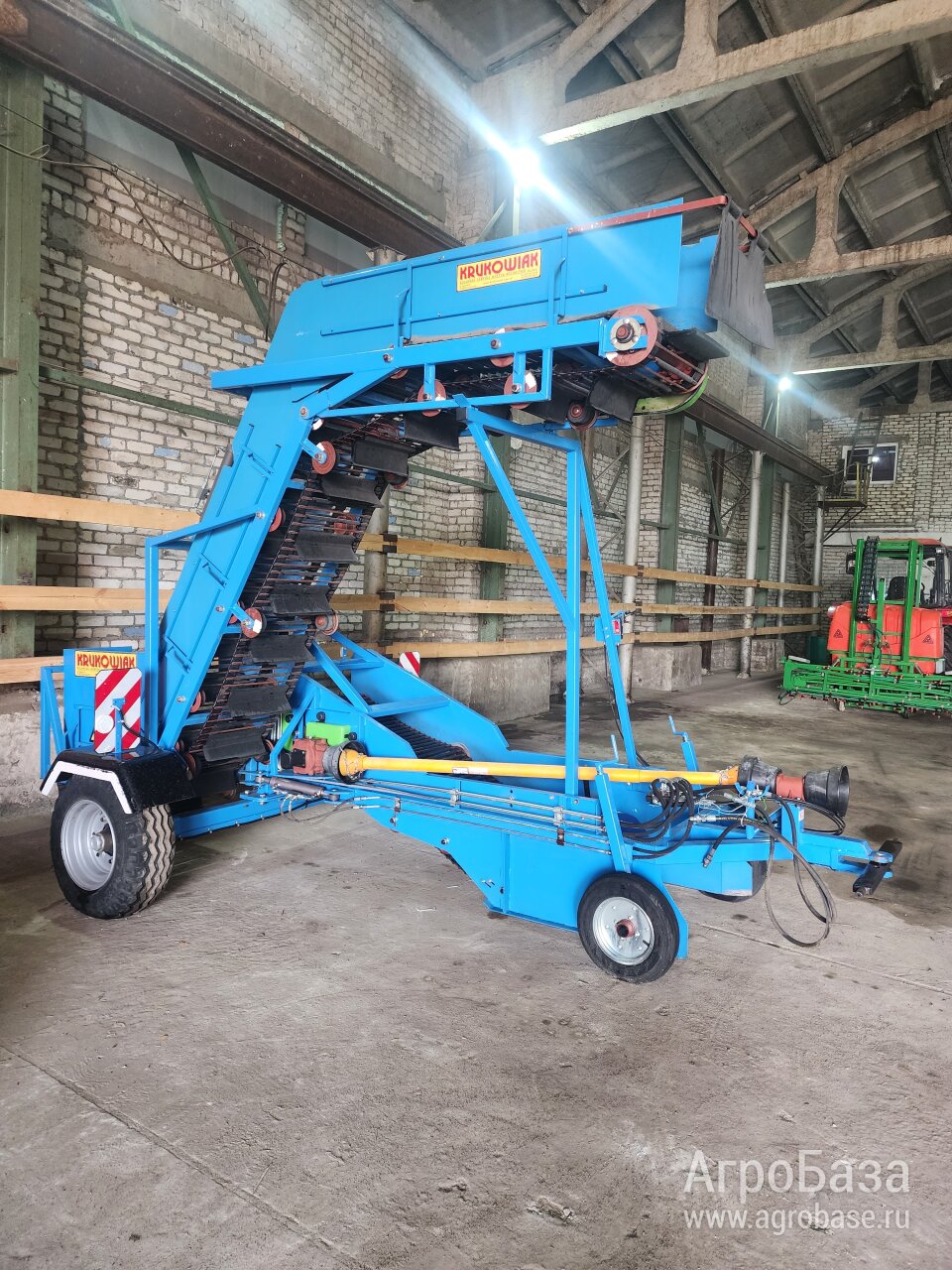 Луковый подборщик