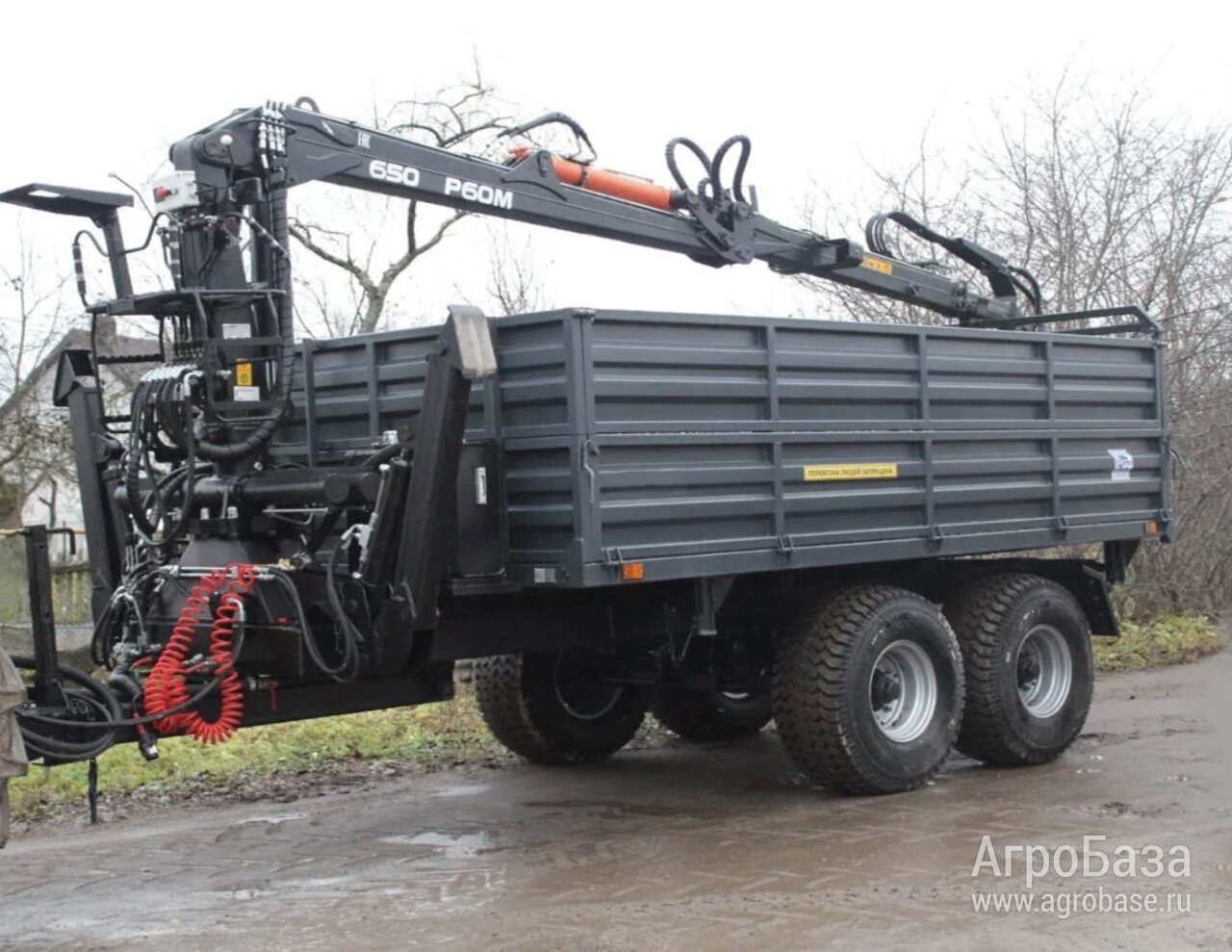 Полуприцеп 2ППСМ-10 с манипулятором тракторный