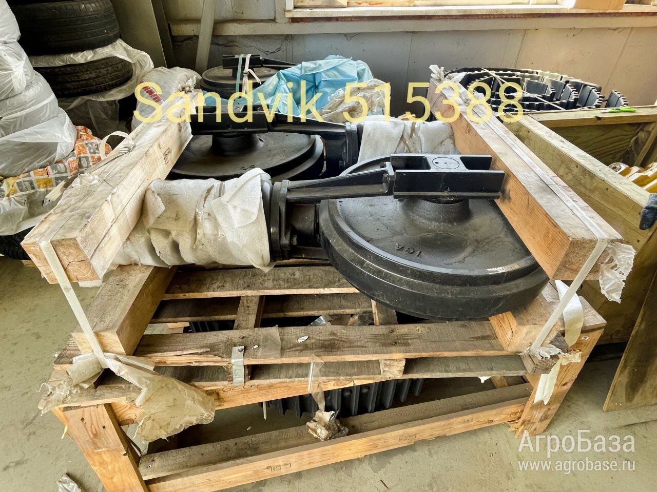 Натяжное колесо в сборе с демпфером Sandvik 515388 (для буровых установок / ПДМ