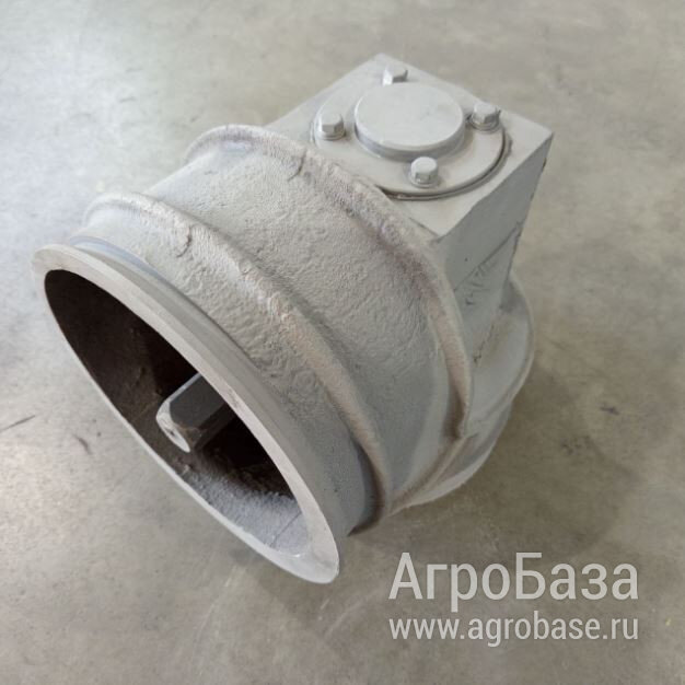 ЗСК-10.012.000 Редуктор угловой нижний