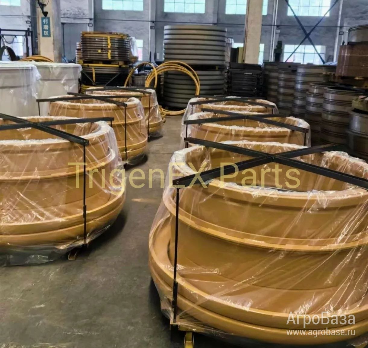 Продам новый обод колеса в сборе (561-30-81101) для Komatsu WA380