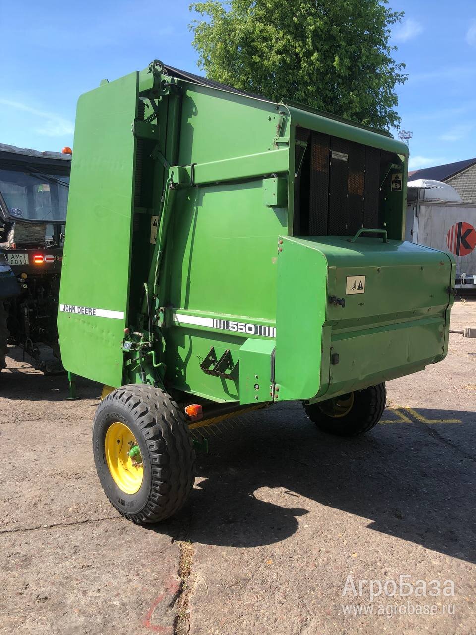 Пресс-подборщик John Deere 550 сетка / шпагат