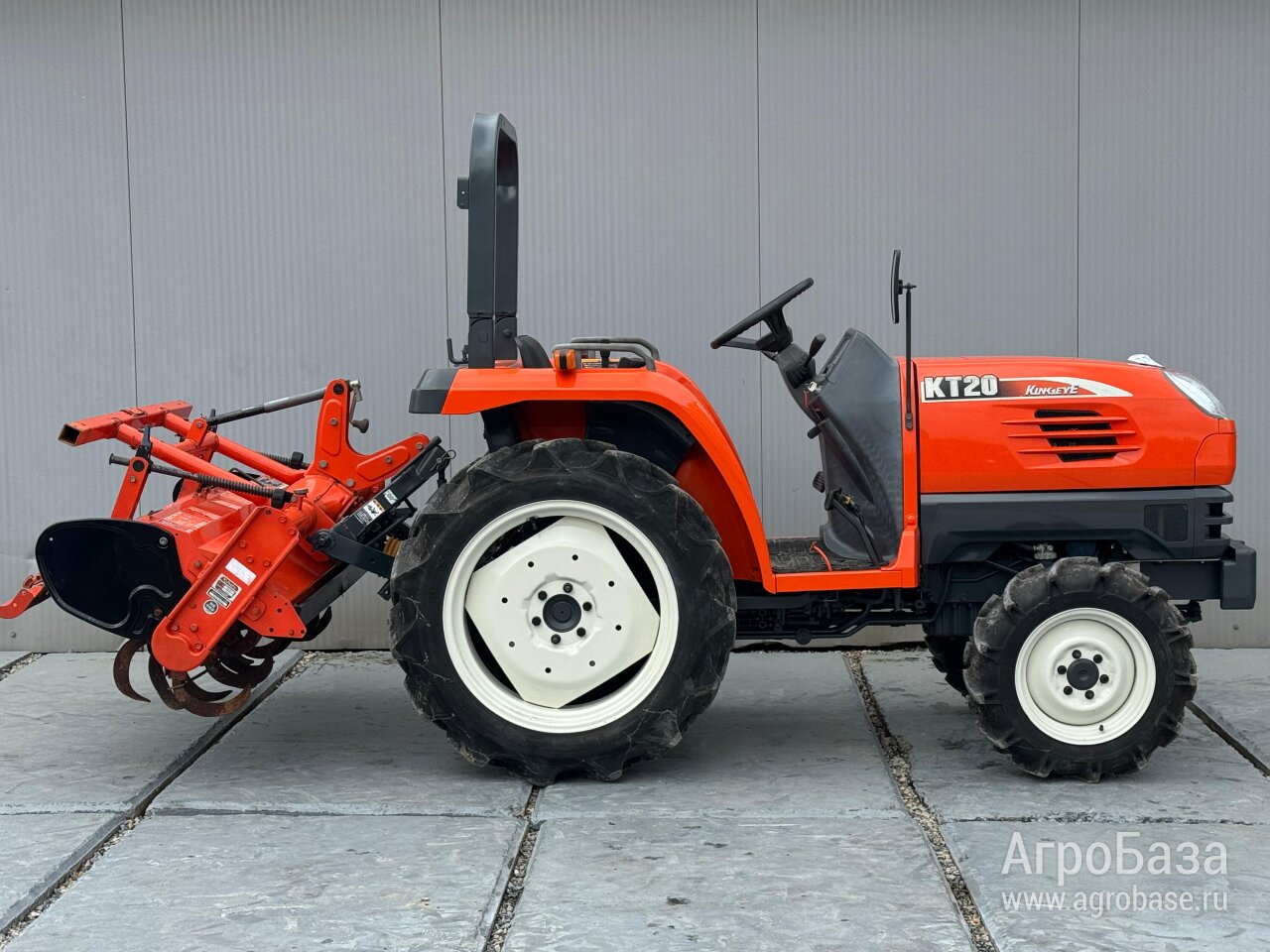 Мини-трактор Kubota KT20, 2010