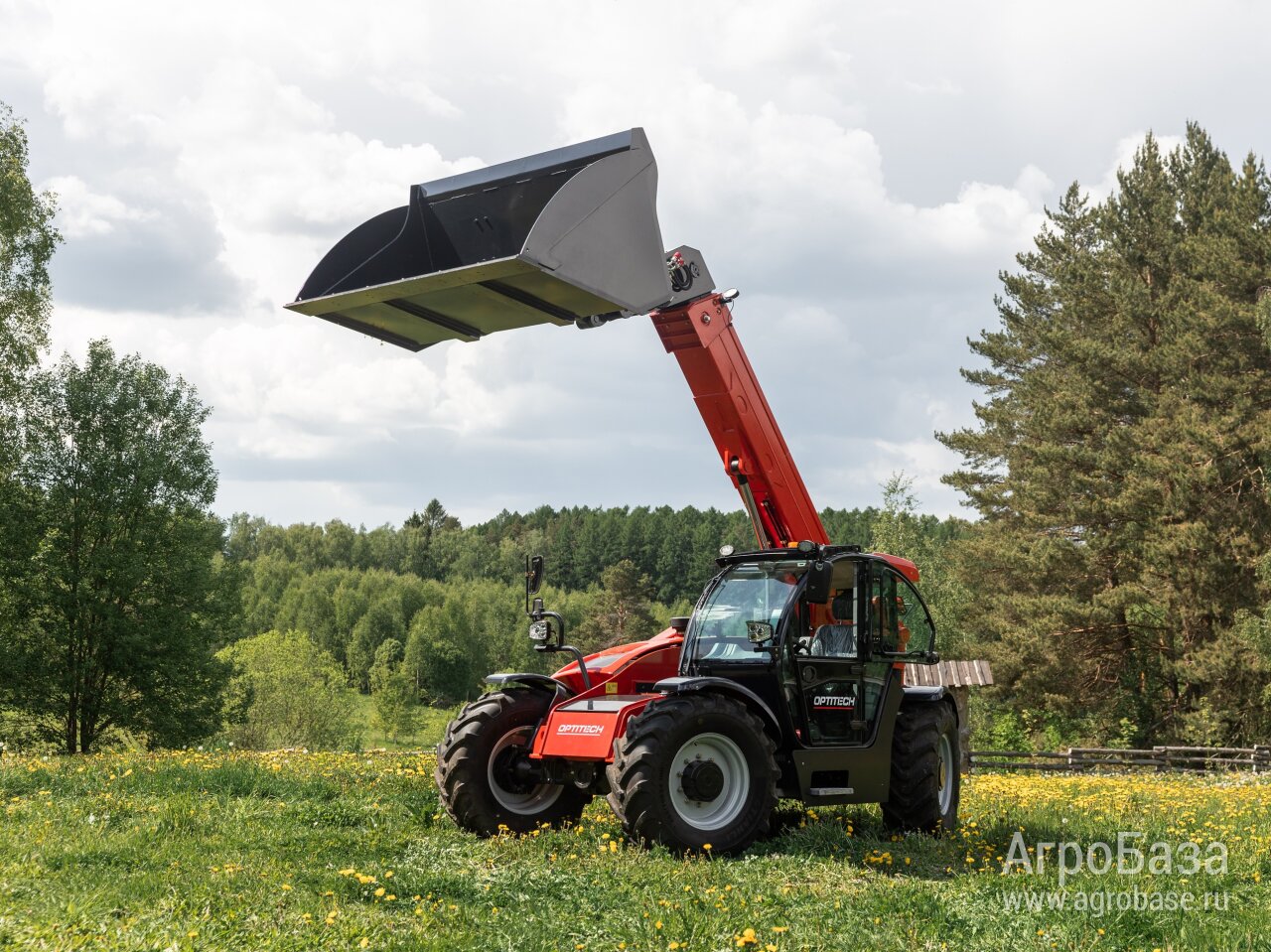 Телескопический погрузчик OPTITECH TH 738H