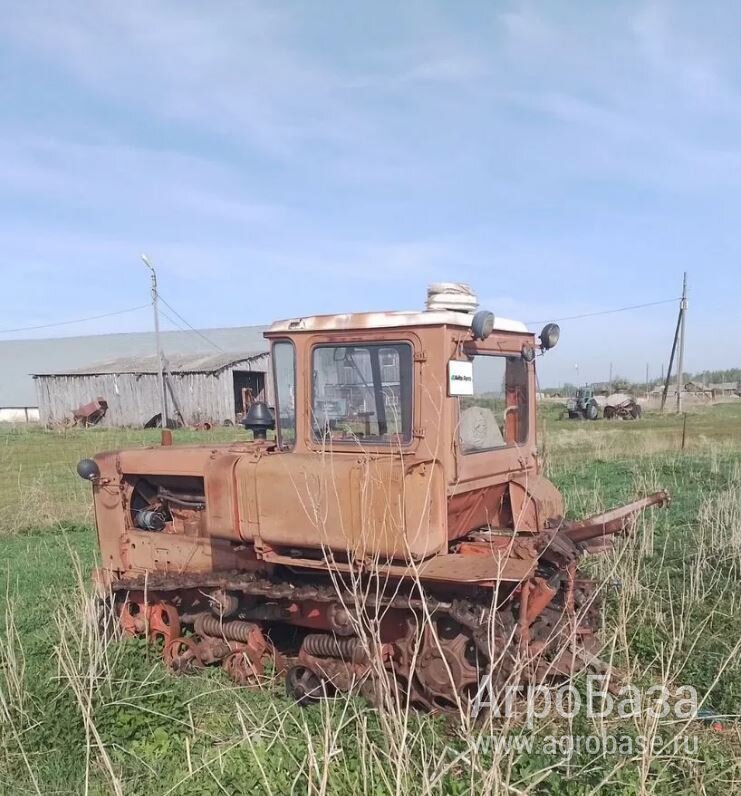 Трактор ВгТЗ ДТ-75 ХДС4