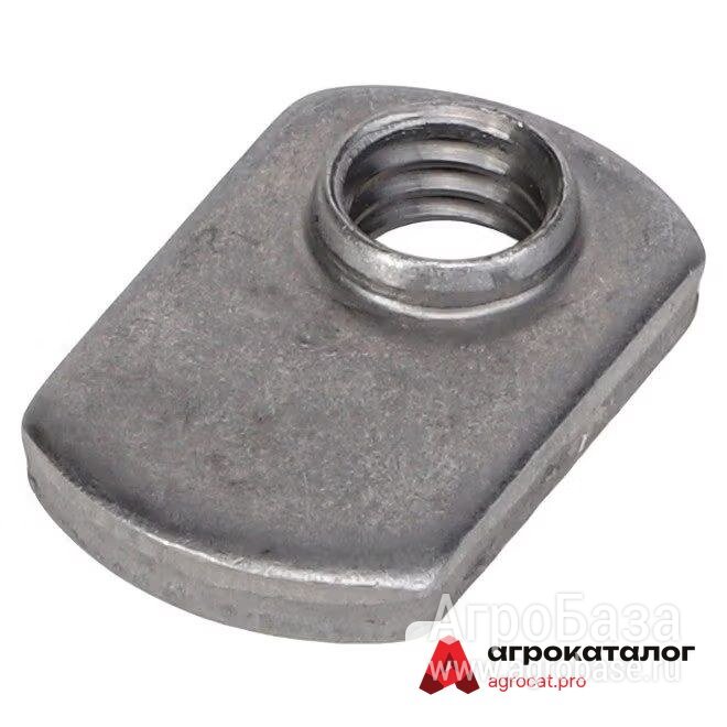 Приварная гайка AGCO 700703455