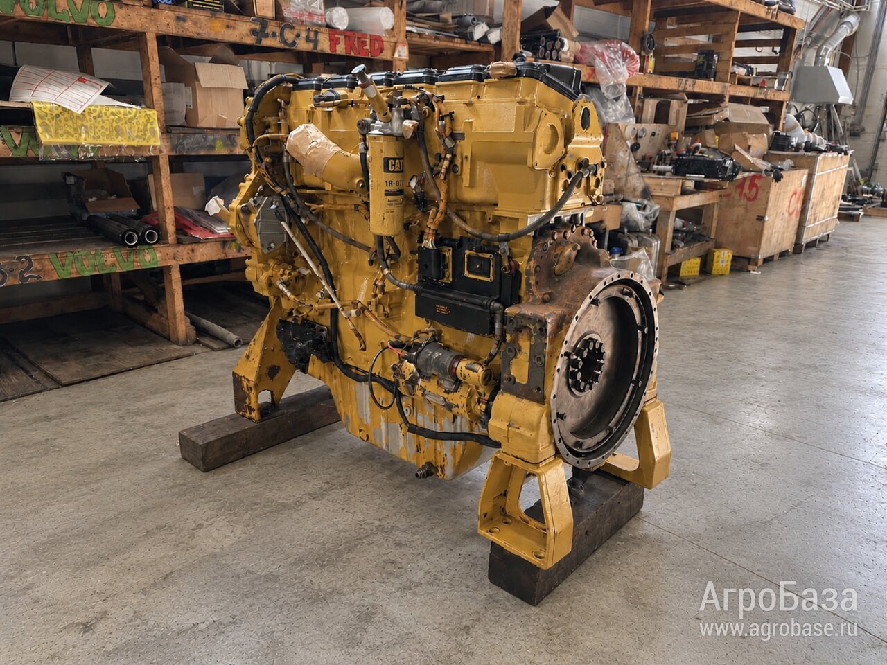 Двигатель Caterpillar® C-18
