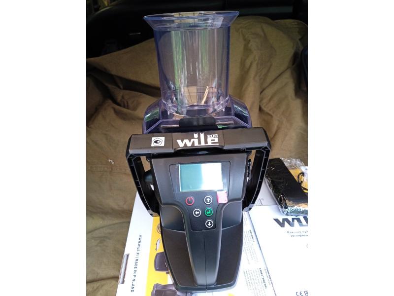 Влаго-натуромер Wile 200 - Измеритель влажности, натуры и температуры зерна